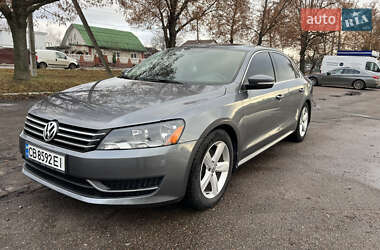 Седан Volkswagen Passat 2012 в Чернігові