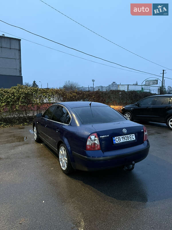 Седан Volkswagen Passat 2002 в Чернігові