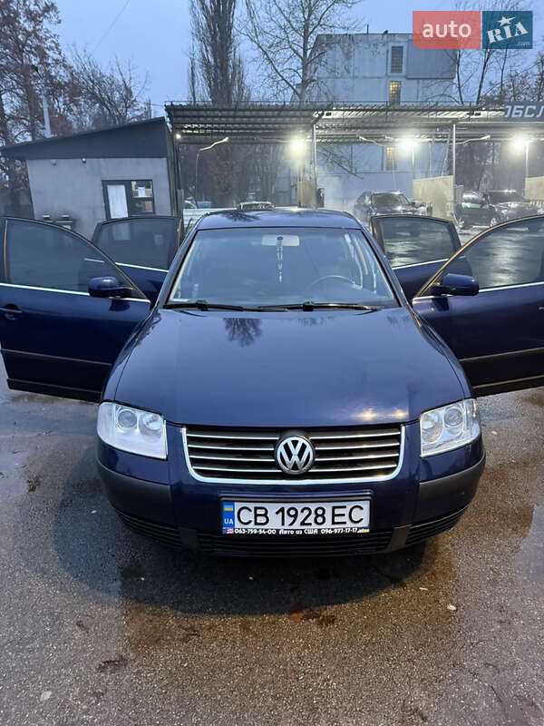 Седан Volkswagen Passat 2002 в Чернігові