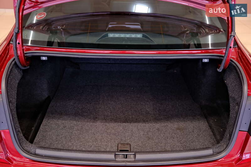 Седан Volkswagen Passat 2017 в Одесі фото 47 Седан Volkswagen Passat 2017 в Одесі