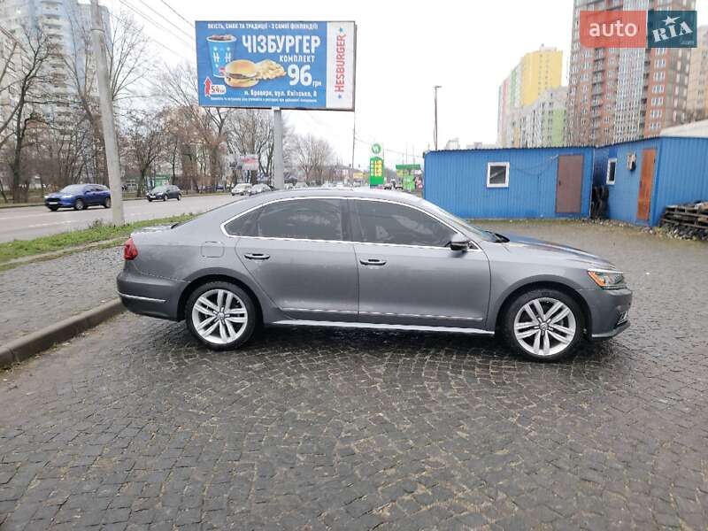 Седан Volkswagen Passat 2016 в Броварах