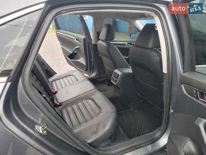 Седан Volkswagen Passat 2016 в Броварах