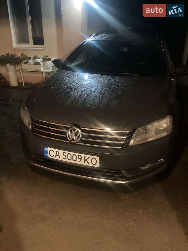 Универсал Volkswagen Passat 2013 в Золотоноше