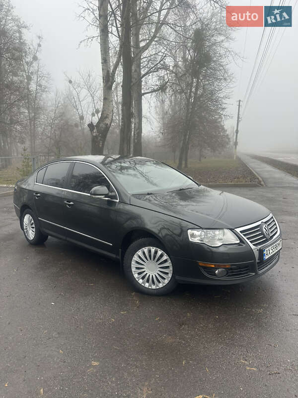 Седан Volkswagen Passat 2006 в Новой Водолаге