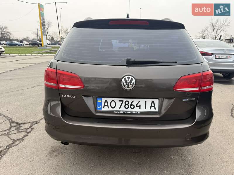 Универсал Volkswagen Passat 2012 в Ужгороде фото 12 Универсал Volkswagen Passat 2012 в Ужгороде