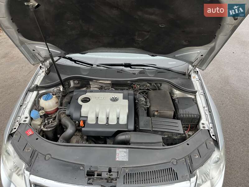 Універсал Volkswagen Passat 2007 в Турійську