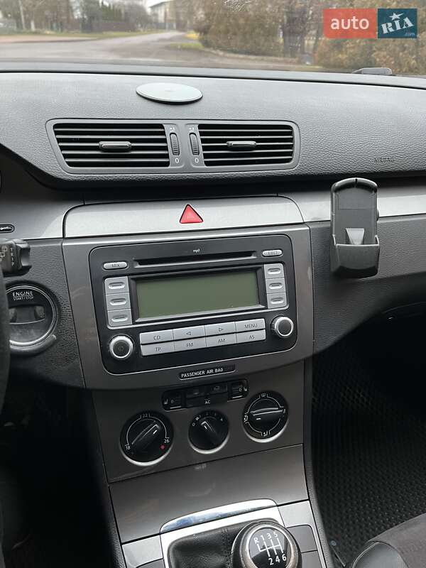 Універсал Volkswagen Passat 2007 в Турійську
