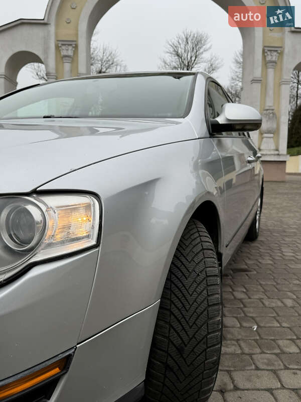 Седан Volkswagen Passat 2010 в Остроге фото 24 Седан Volkswagen Passat 2010 в Остроге