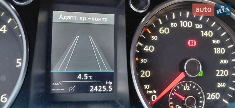 Універсал Volkswagen Passat 2011 в Новій Ушиці