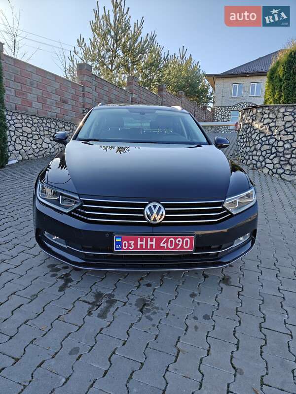 Універсал Volkswagen Passat 2015 в Тернополі