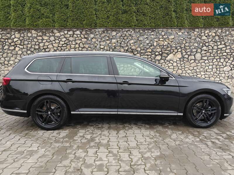 Універсал Volkswagen Passat 2015 в Тернополі