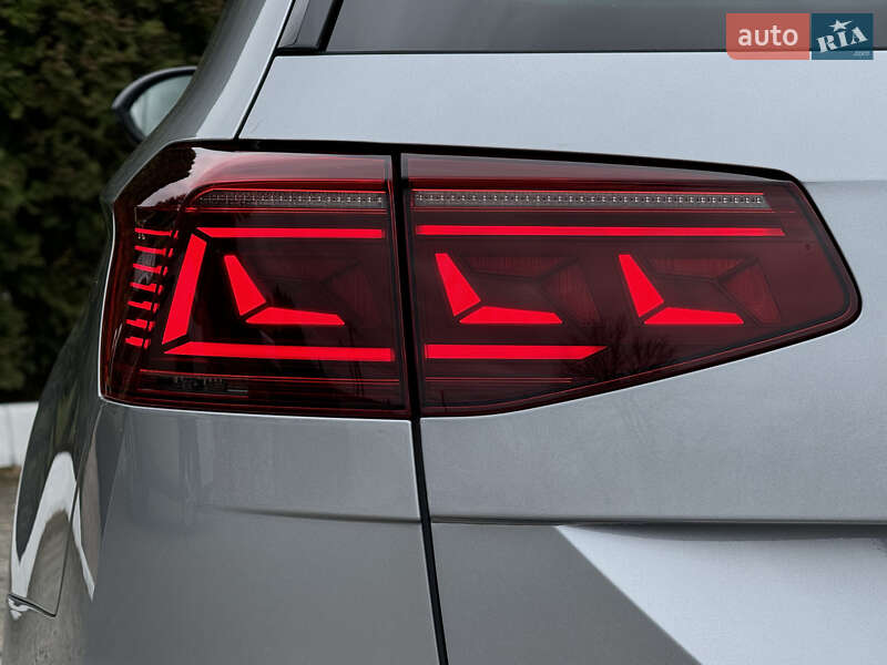 Універсал Volkswagen Passat 2019 в Києві фото 21 Універсал Volkswagen Passat 2019 в Києві