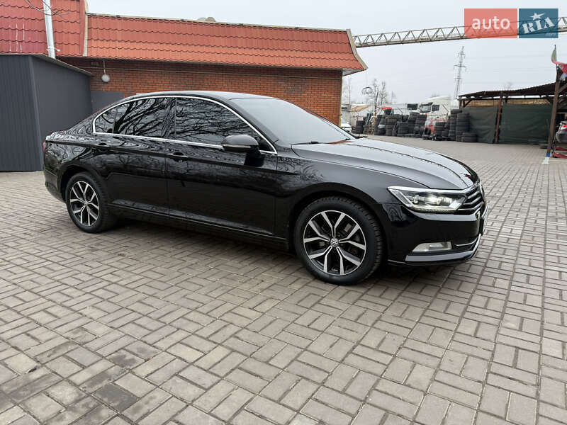 Седан Volkswagen Passat 2015 в Кривом Роге