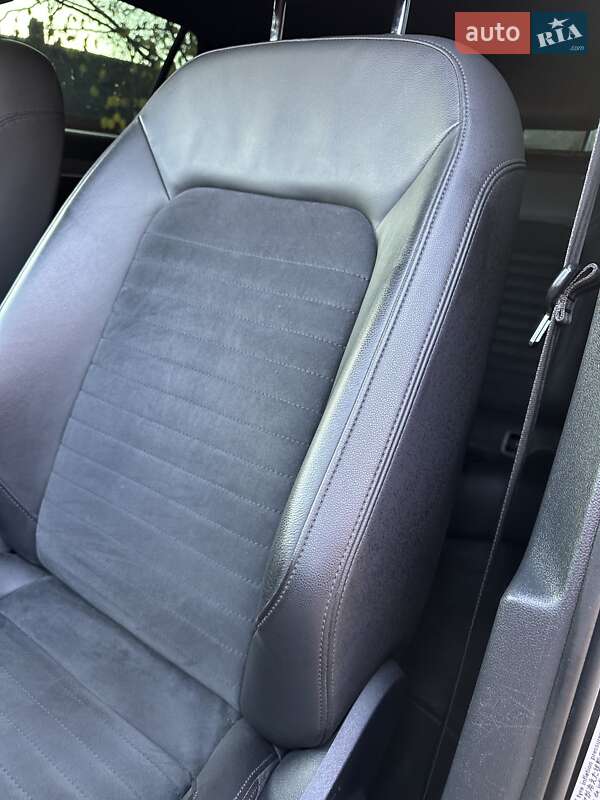 Универсал Volkswagen Passat 2019 в Стрые фото 89 Универсал Volkswagen Passat 2019 в Стрые