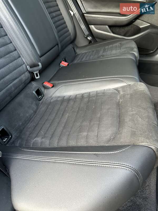 Универсал Volkswagen Passat 2019 в Стрые фото 121 Универсал Volkswagen Passat 2019 в Стрые