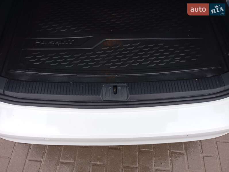 Универсал Volkswagen Passat 2017 в Золочеве фото 7 Универсал Volkswagen Passat 2017 в Золочеве