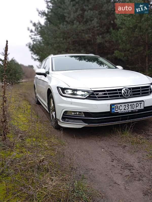 Универсал Volkswagen Passat 2017 в Золочеве фото 30 Универсал Volkswagen Passat 2017 в Золочеве
