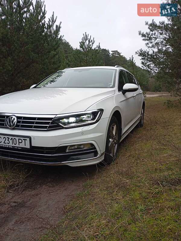 Универсал Volkswagen Passat 2017 в Золочеве фото 34 Универсал Volkswagen Passat 2017 в Золочеве