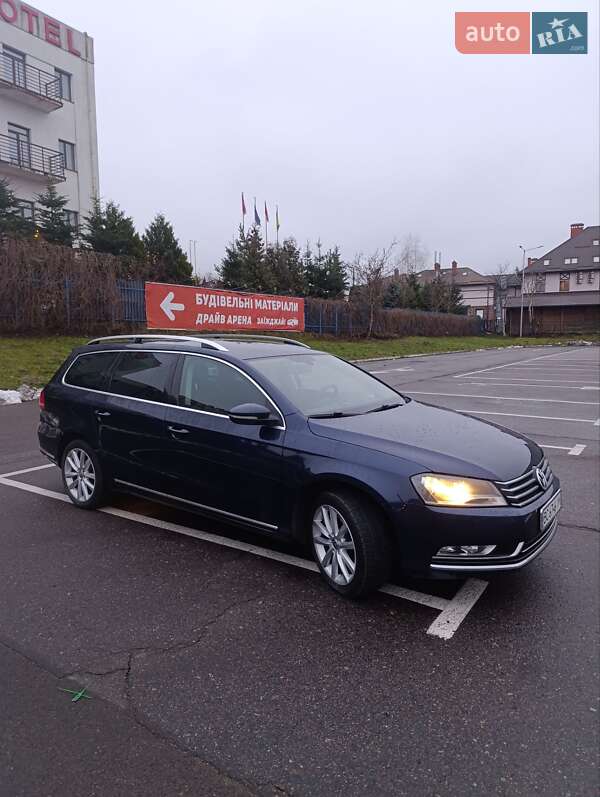 Універсал Volkswagen Passat 2012 в Львові фото 17 Універсал Volkswagen Passat 2012 в Львові