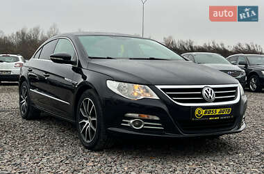 Седан Volkswagen Passat 2011 в Львові