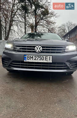 Седан Volkswagen Passat 2018 в Сумах