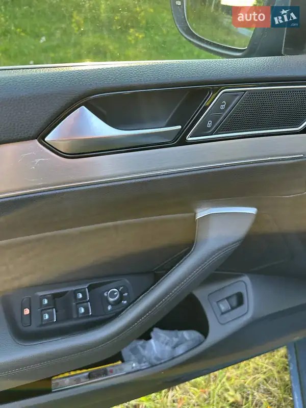 Volkswagen Passat 2015 VIN WVWZZZ3CZFP421493 фото оголошення 30 з 80