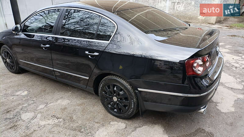 Седан Volkswagen Passat 2006 в Виннице