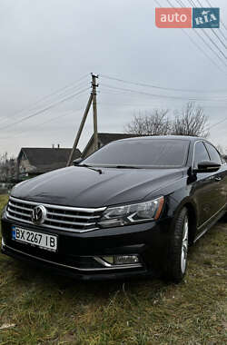 Седан Volkswagen Passat 2016 в Чемеровцах