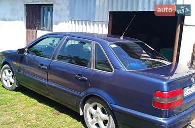 Седан Volkswagen Passat 1995 в Хмельницком