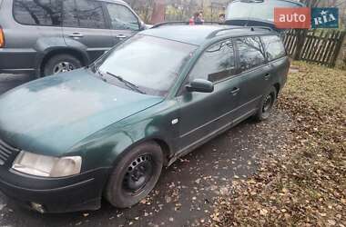 Универсал Volkswagen Passat 1999 в Понинке
