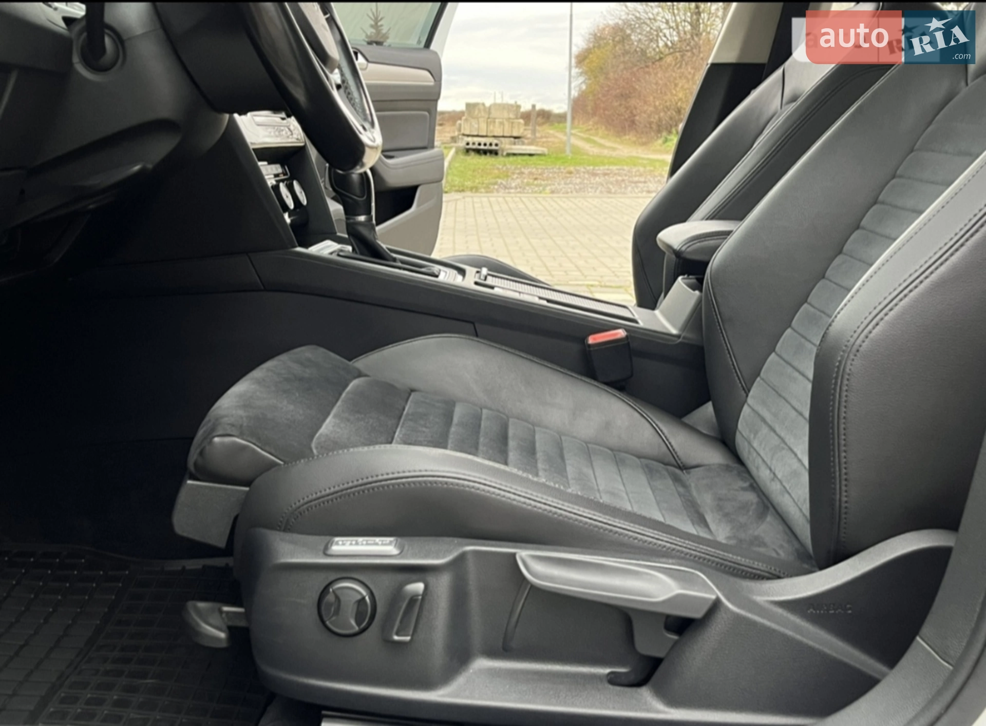 2016 Volkswagen Passat - мініатюра 13