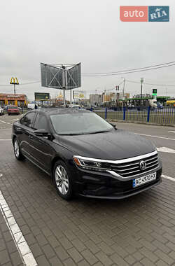 Седан Volkswagen Passat 2021 в Ковеле