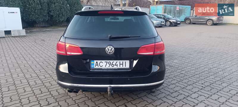 Универсал Volkswagen Passat 2012 в Луцке фото 3 Универсал Volkswagen Passat 2012 в Луцке