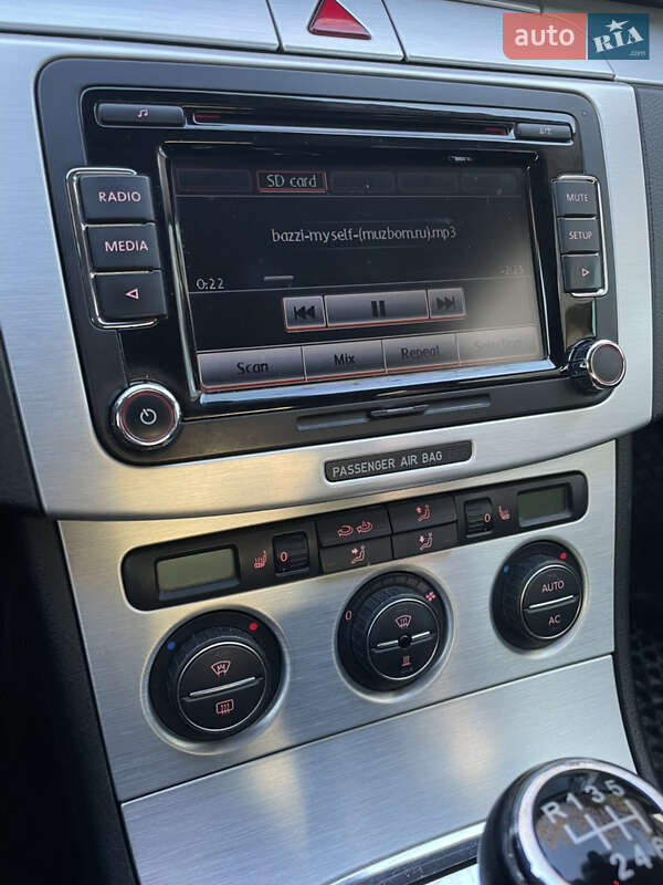 Седан Volkswagen Passat 2008 в Виноградові