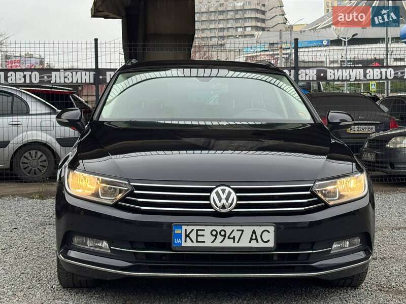 Универсал Volkswagen Passat 2017 в Днепре фото 3 Универсал Volkswagen Passat 2017 в Днепре