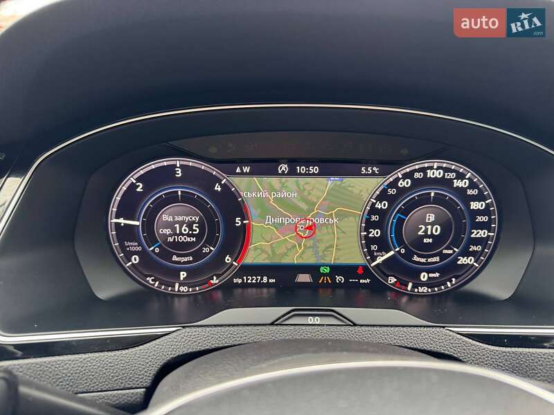 Универсал Volkswagen Passat 2017 в Днепре фото 17 Универсал Volkswagen Passat 2017 в Днепре