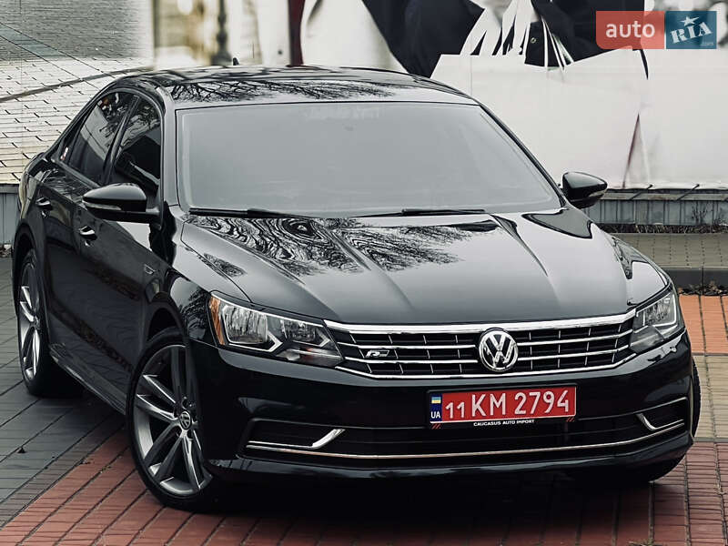 Седан Volkswagen Passat 2018 в Одессе