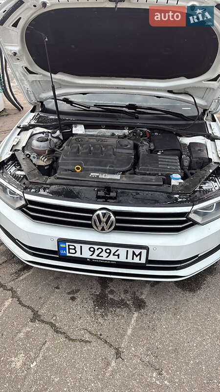 Универсал Volkswagen Passat 2017 в Харькове фото 4 Универсал Volkswagen Passat 2017 в Харькове
