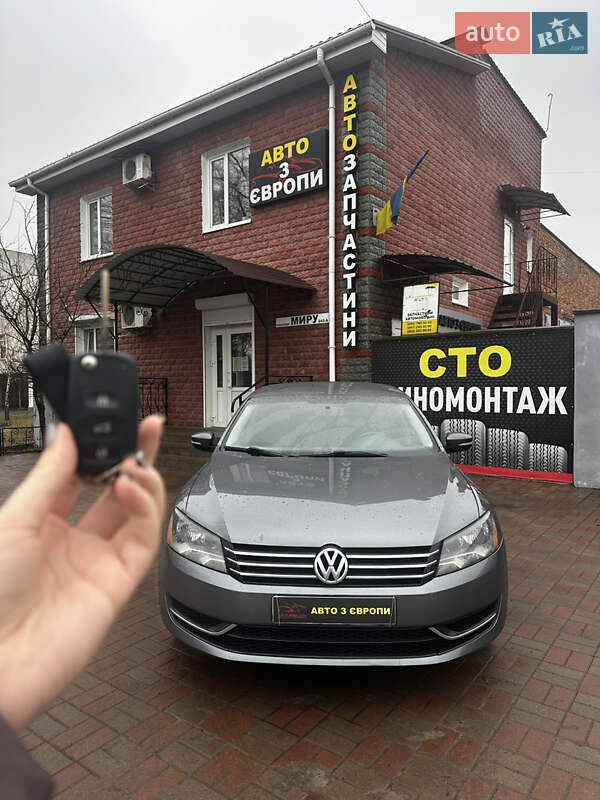 Седан Volkswagen Passat 2014 в Чернигове
