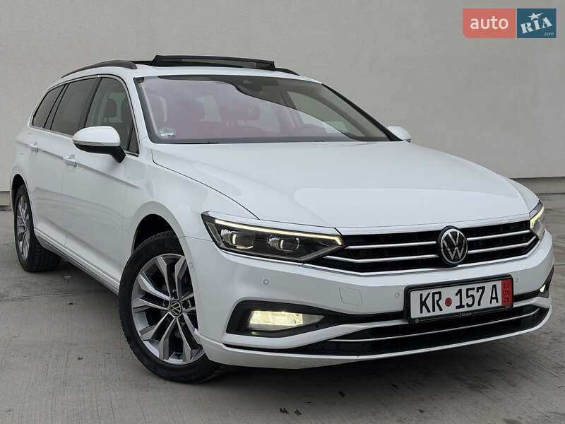 Volkswagen Passat 2022