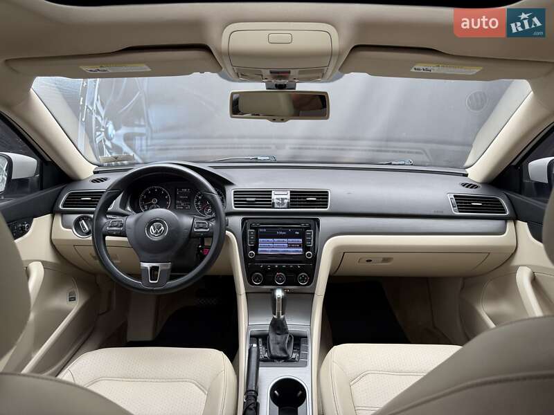 Седан Volkswagen Passat 2014 в Львове фото 47 Седан Volkswagen Passat 2014 в Львове