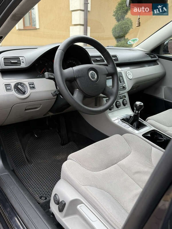 Универсал Volkswagen Passat 2005 в Косове