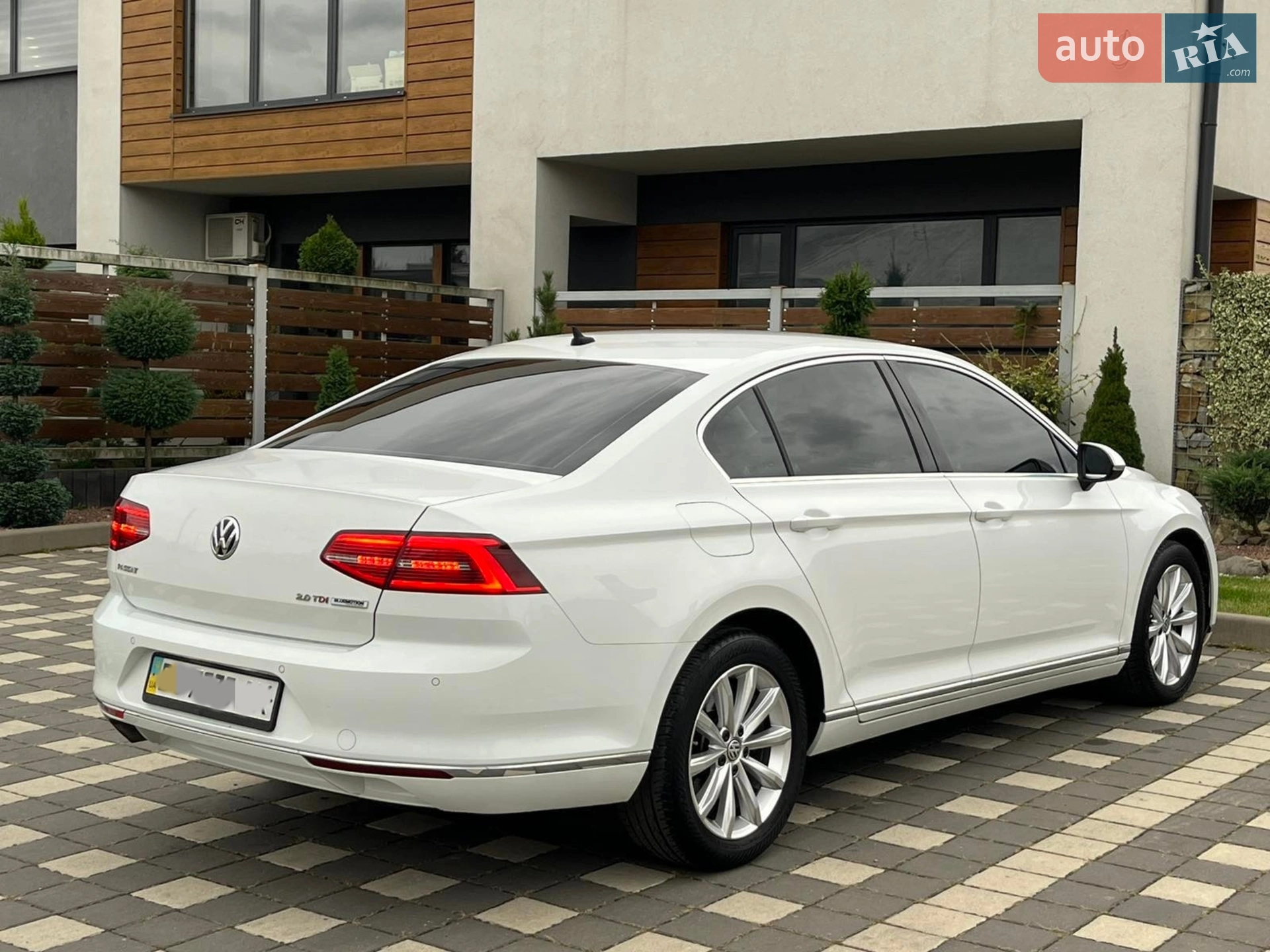 2016 Volkswagen Passat - мініатюра 32