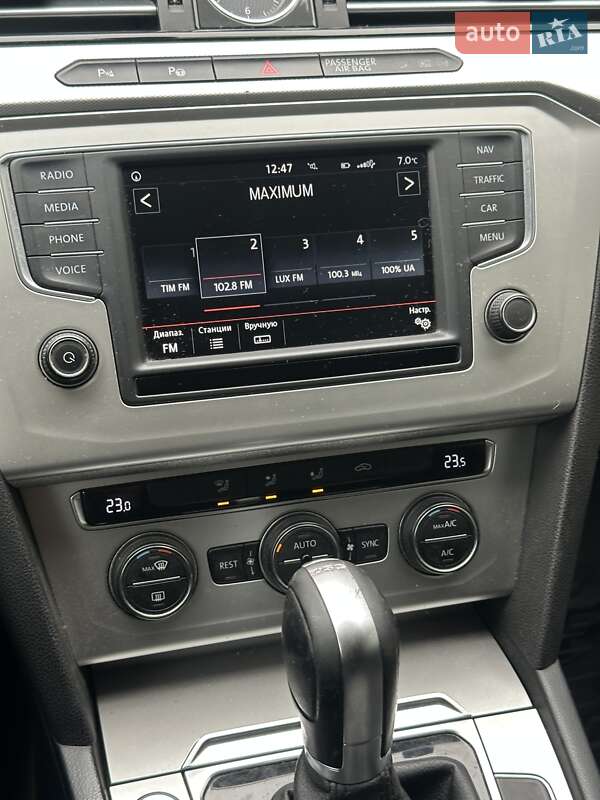 Универсал Volkswagen Passat 2015 в Прилуках