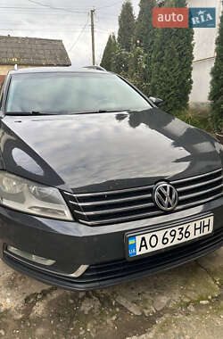 Універсал Volkswagen Passat 2012 в Виноградові