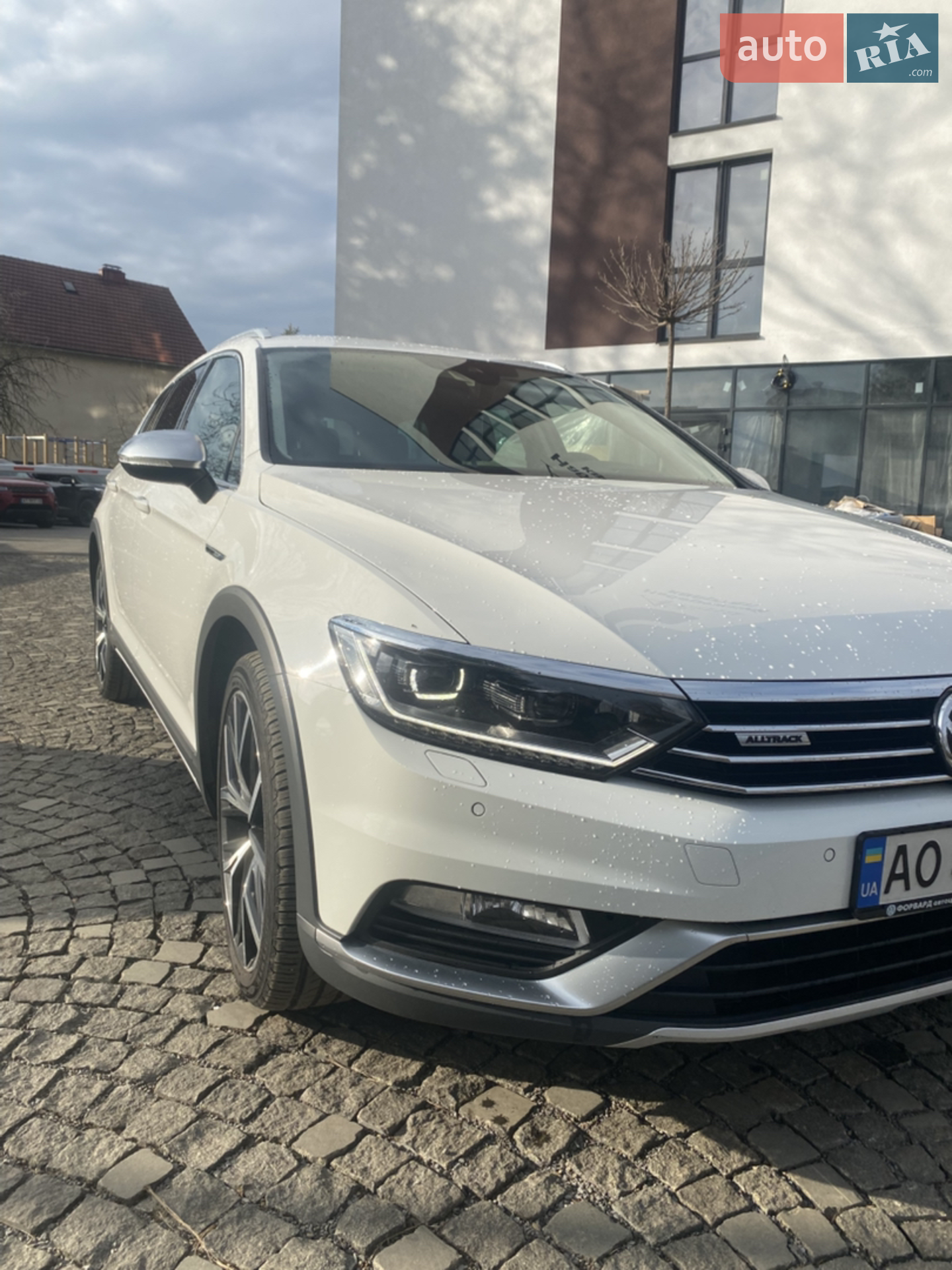 2019 Volkswagen Passat - мініатюра 2