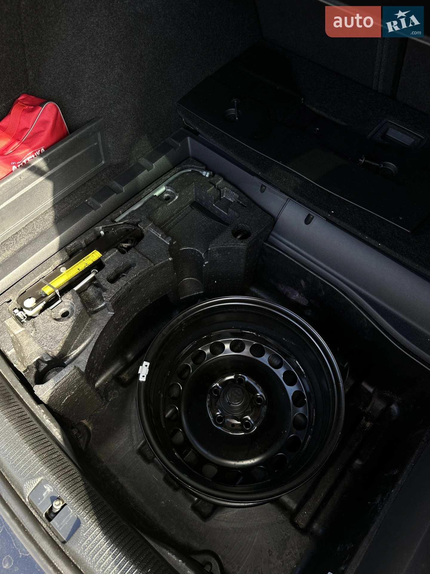 2010 Volkswagen Passat - мініатюра 14