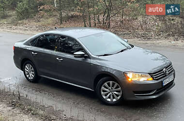 Седан Volkswagen Passat 2014 в Харкові