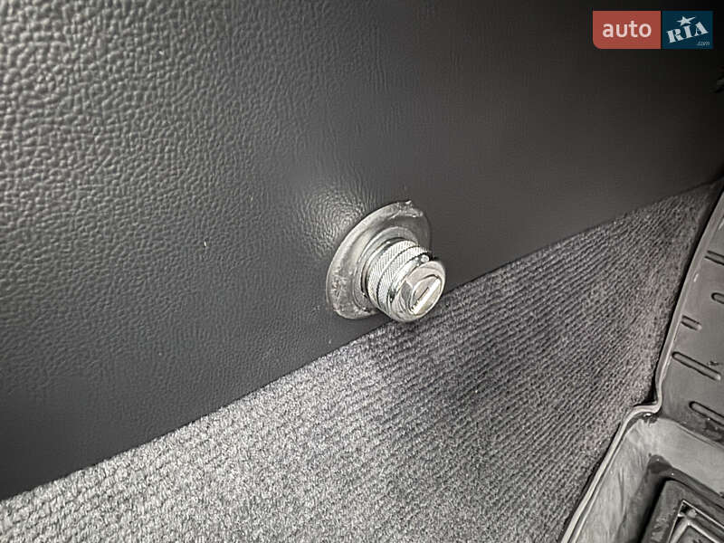 Седан Volkswagen Passat 2015 в Звягеле фото 36 Седан Volkswagen Passat 2015 в Звягеле