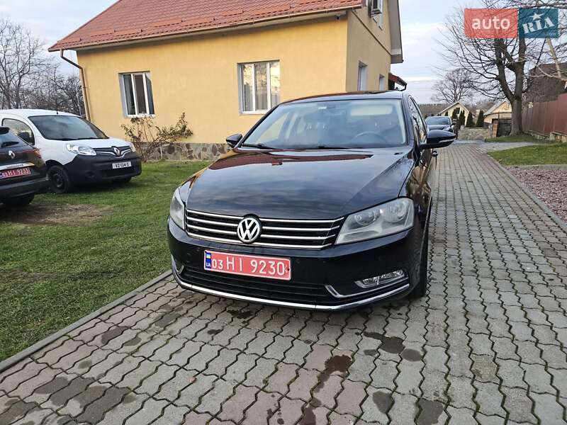 Седан Volkswagen Passat 2012 в Стрые фото 20 Седан Volkswagen Passat 2012 в Стрые